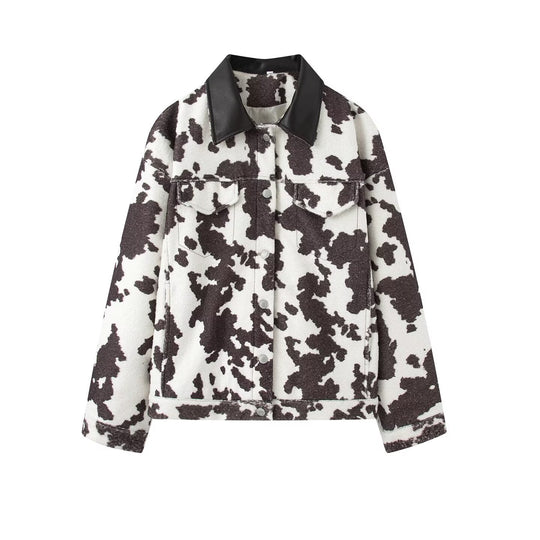 Damen Teddy-Truckerjacke mit Kuhfleckenmuster und Kunstlederkragen Nord Taschen