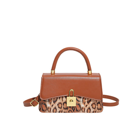 Damen elegante Umhängetasche mit animalistischem Design und hochwertigem Leder Nord Taschen