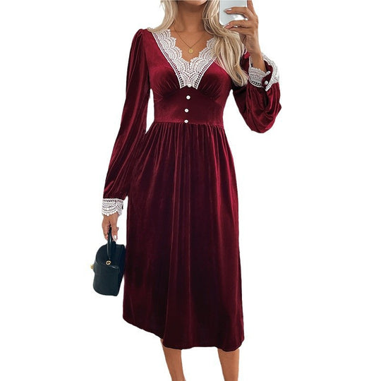Damen Samt-Midikleid mit Spitzendekor, V Ausschnitt und taillierter Empire Silhouette Nord Taschen
