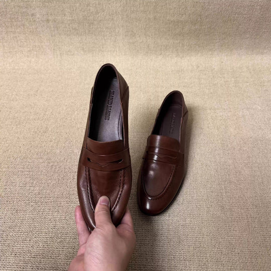 Damen Glattleder-Loafer mit niedrigem Blockabsatz und klassischem Penny-Steg Nord Taschen