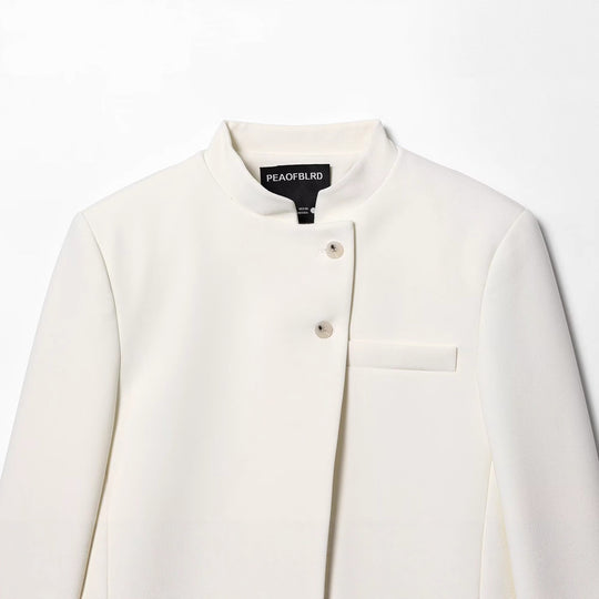 Damen Kurzblazer mit Stehkragen und asymmetrischer Knopfleiste Nord Taschen