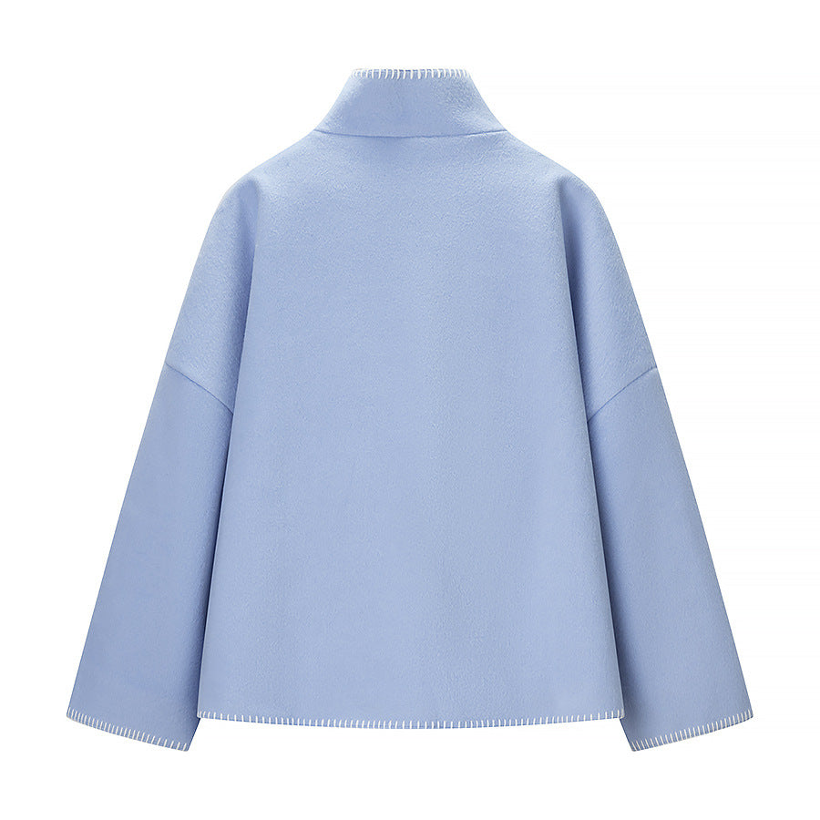 Damen Kurzer Wollcape-Mantel mit Stehkragen, Kontrastnaht und Druckknopfverschluss Nord Taschen