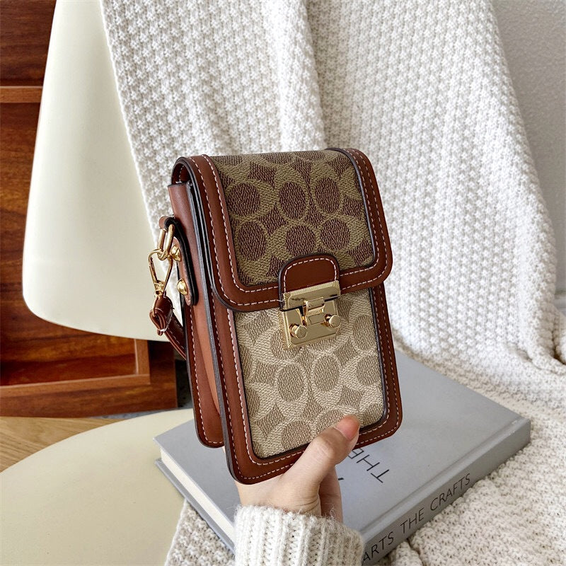 Damen crossbody Tasche mit dekorativem Klappenverschluss Nord Taschen