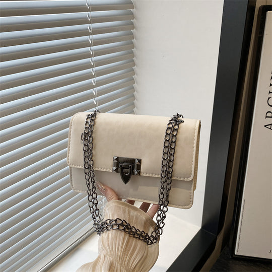 Damen Designer Umhängetasche mit edler Kettenverschlusstechnik Nord Taschen