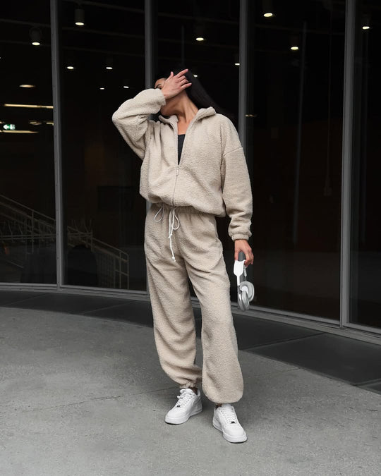 Damen Teddy-Fleece-Loungewear Set mit halbem Reißverschluss elastischem Tunnelzugbund und weitem Bein Arvani