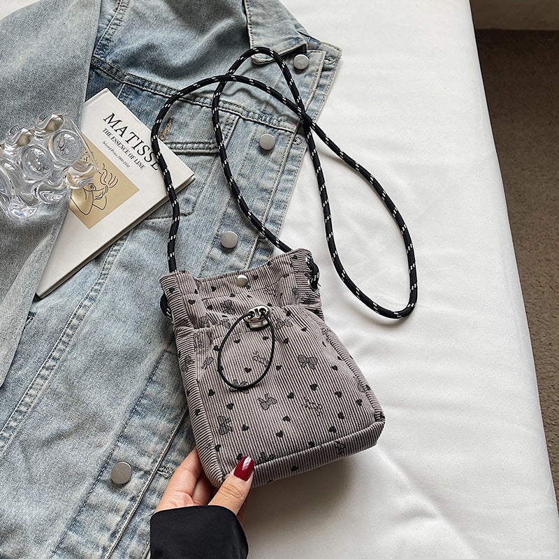 Damen Mini-Crossbody Tasche mit floralem Muster Nord Taschen