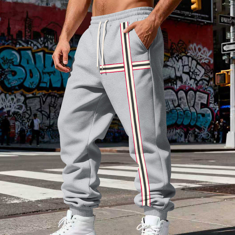 Herren Jogginghose mit seitlichem Tape-Streifen und elastischem Kordelbund Nord Taschen