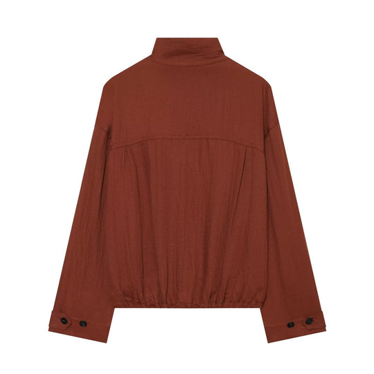 Damen Kurzjacke im Utility‑Stil mit Stehkragen, aufgesetzten Brusttaschen und Kordelzugsaum Nord Taschen