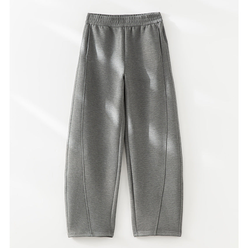 Damen Kurze Kapuzenjacke aus Sweat mit durchgehendem Zweiwege-Reißverschluss und taillierter Passform Nord Taschen