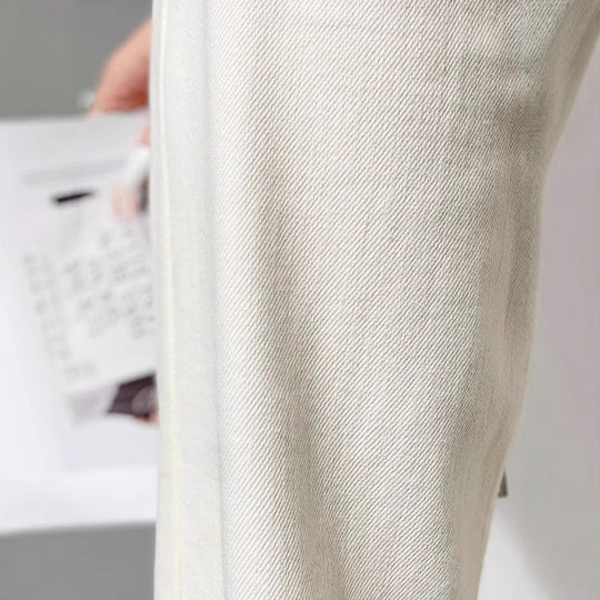 Damen Hochtaillierte weite Jeanshose im Palazzo‑Schnitt mit sichtbarer Doppelknopfleiste Nord Taschen