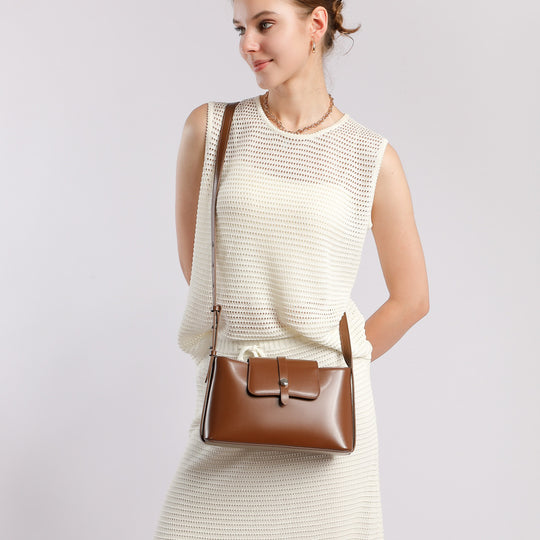 Damen Umhängetasche mit klarem Design und verstellbarem Schulterriemen Nord Taschen