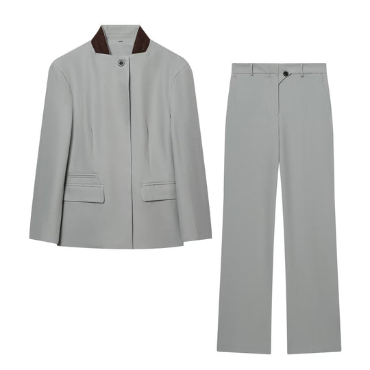 Damen Kurzblazer mit Stehkragen und verdeckter Knopfleiste Nord Taschen