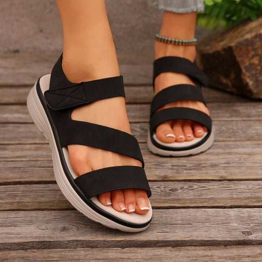 Damen Komfortable Leder-Sandalen mit breiten Riemen und anatomischem Fußbett Nord Taschen