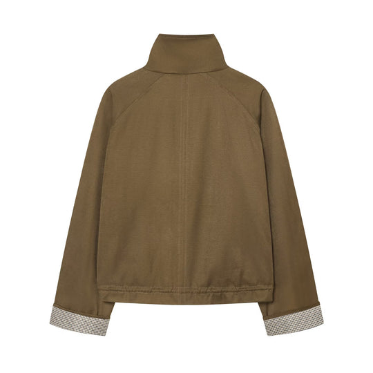 Damen Kurzjacke mit hohem Stehkragen, Tunnelzugsaum und kontrastierten Karomanschetten Nord Taschen