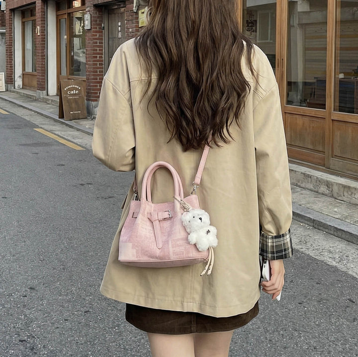 Damen Mini-Handtasche mit modernen Akzenten und praktischem Innenorganizer Nord Taschen