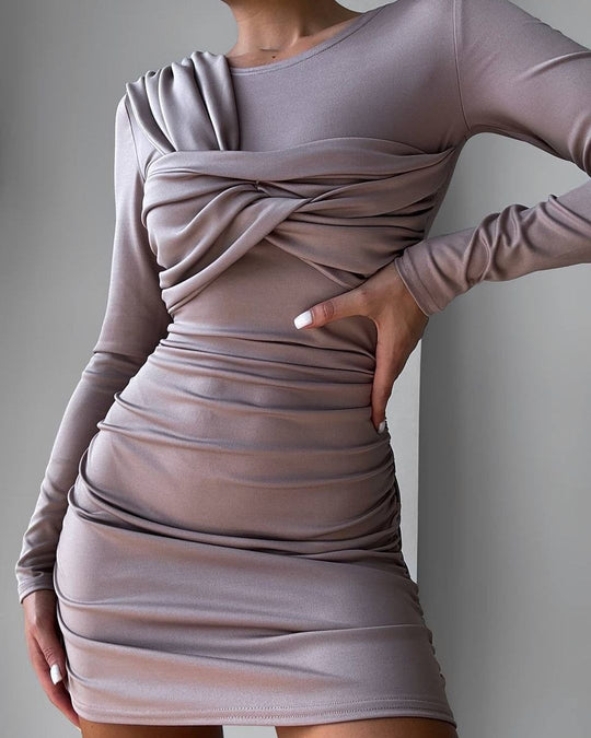 Damen Figurbetontes drapiertes Minikleid mit langen Ärmeln Nord Taschen