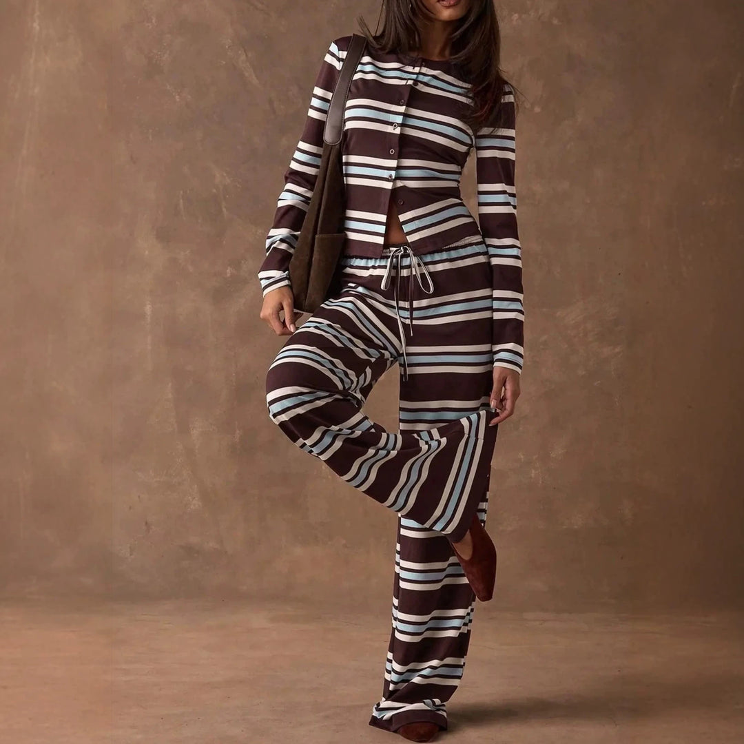 Damen Gestreiftes Strick-Lounge-Set mit tailliertem Knopfcardigan und weitem Palazzohose Nord Taschen