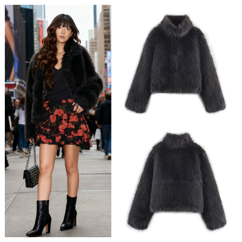 Damen Kurze Faux‑Fur‑Jacke mit Stehkragen und Boxy‑Schnitt Nord Taschen