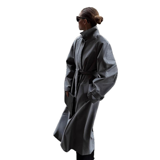 Damen Oversize-Trenchcoat mit hohem Stehkragen, Bindegürtel und verdeckter Knopfleiste Nord Taschen