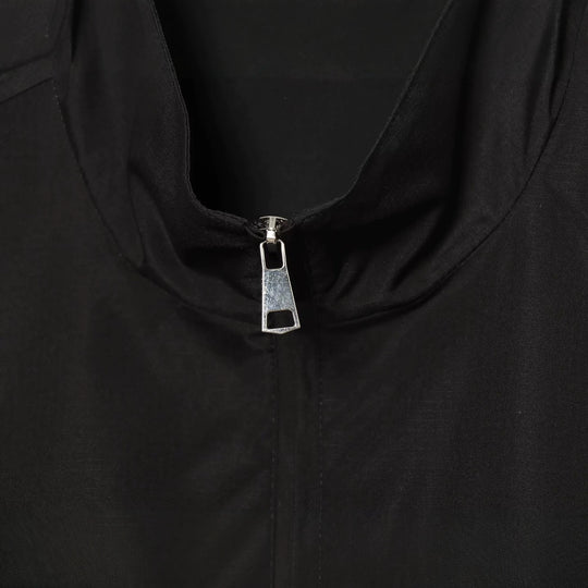 Damen leichte taillierbare Windjacke mit Stehkragen, Tunnelzug und Tüllbesatz Nord Taschen
