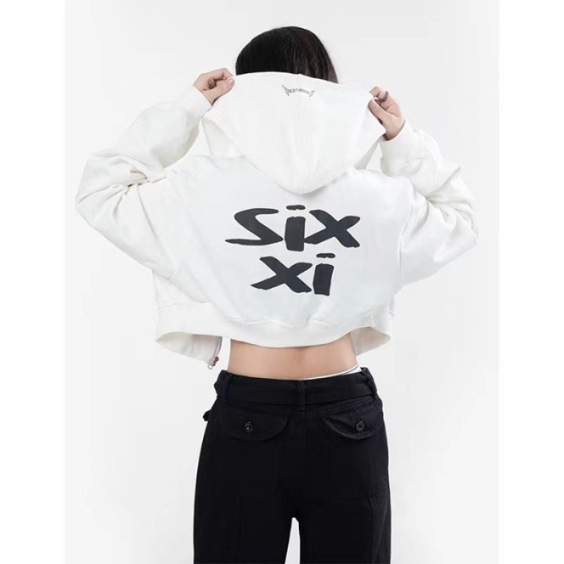 Damen nan cropped Kapuzenpullover im Streetwear-Style mit auffälligem Rückenprint und geripptem Saum Nord Taschen