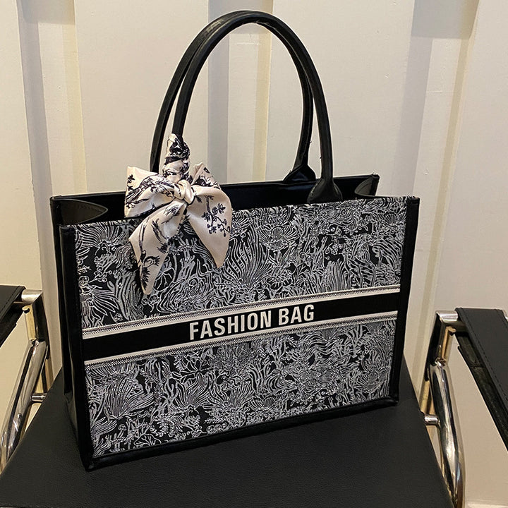 Damen modische Tragetasche mit floralem Muster und dekorativem Halstuch Nord Taschen