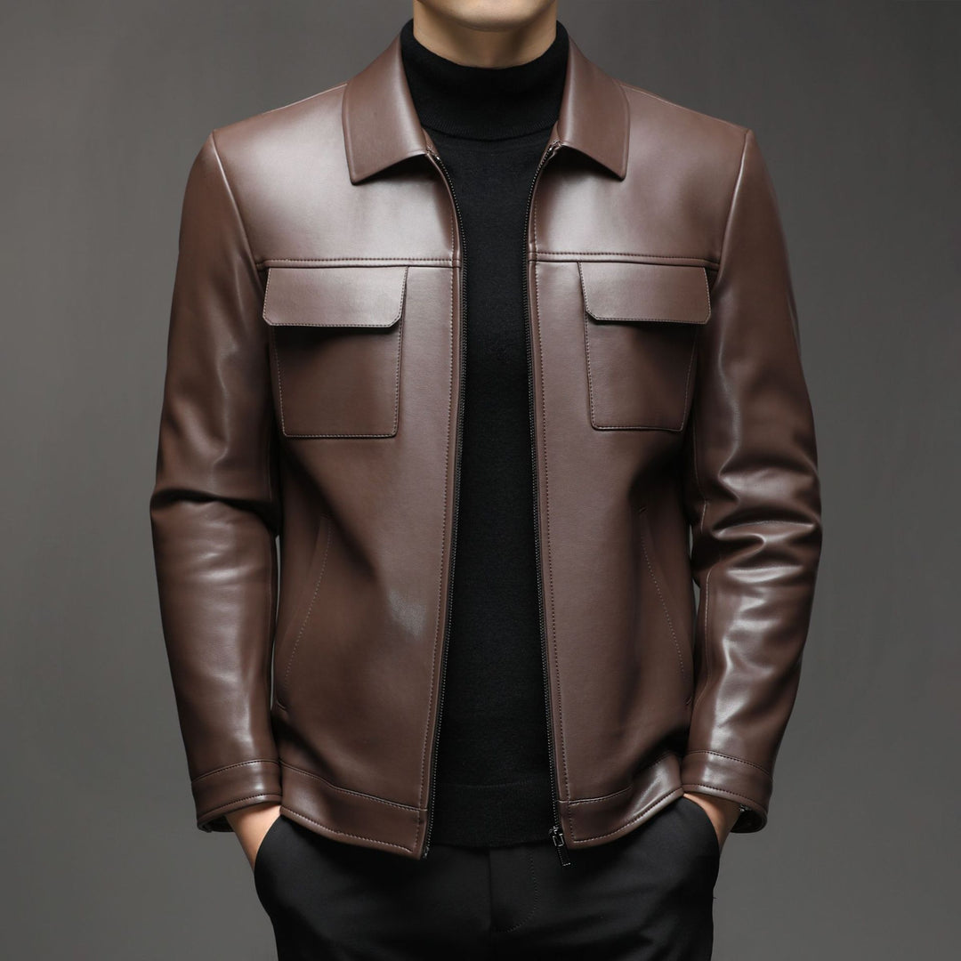 Herren Glatte Lederjacke im klassischen Hemdkragenstil mit verdecktem Reißverschluss und aufgesetzten Brusttaschen Nord Taschen