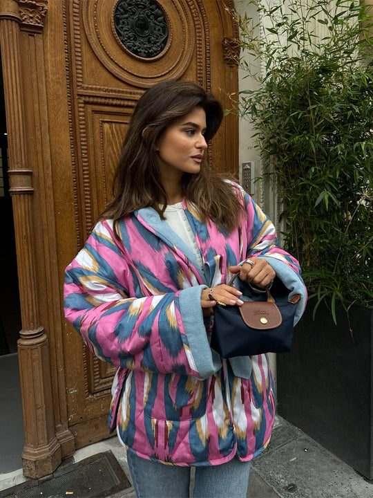 Damen Stepp-Kimonojacke mit Ikat-Print, Oversize‑Schnitt und kontrastierenden Bündchen Nord Taschen