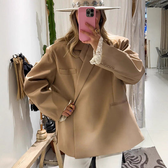 Damen Oversize-Blazer mit kastiger Silhouette, verdeckter Verschluss und Pattentaschen Nord Taschen
