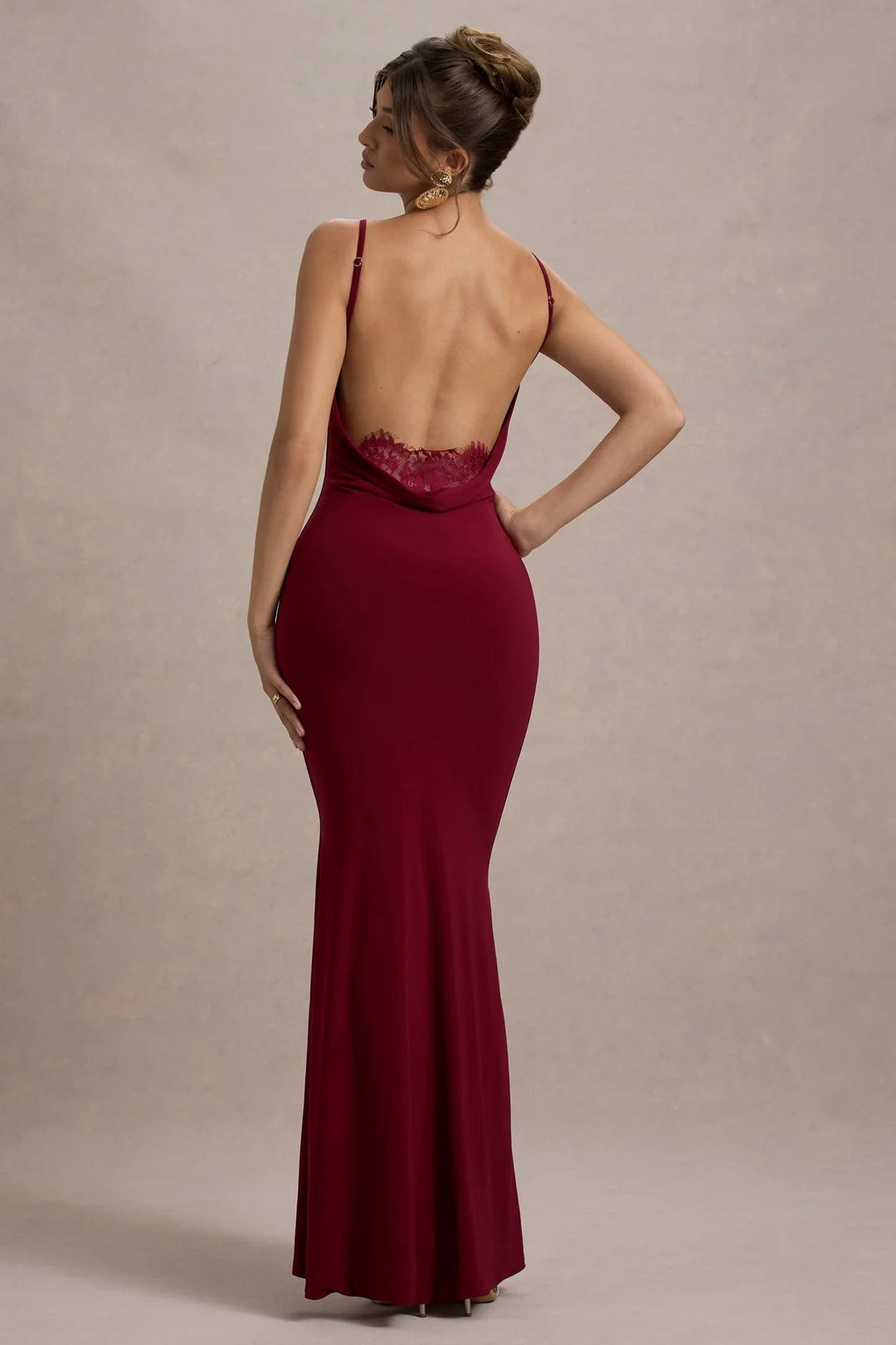 Damen Elegantes Maxikleid mit tiefem Rückenausschnitt und Spitzenakzenten
