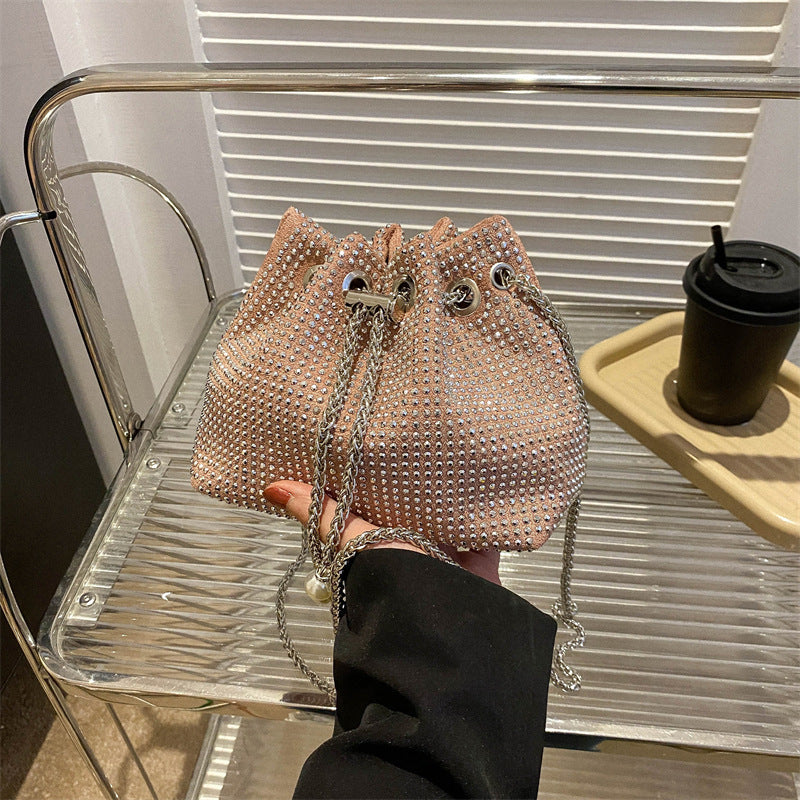 Damen elegante Beuteltasche mit Strassverzierungen Nord Taschen