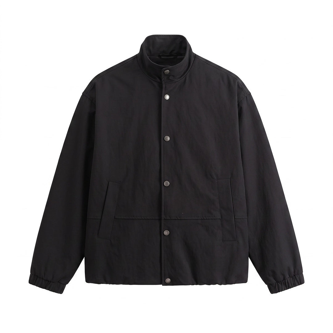 Herren Kurz geschnittener minimalistischer Boxy‑Blouson mit Stehkragen und Druckknopfblende Nord Taschen