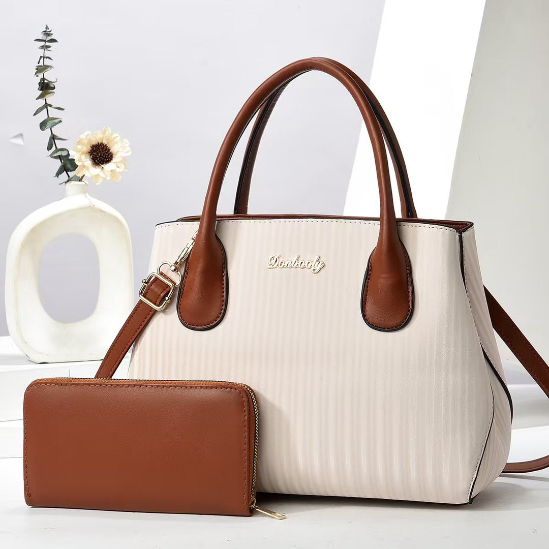 Damen Designerminitasche mit strukturiertem Obermaterial und abnehmbarem Portemonnaie Nord Taschen