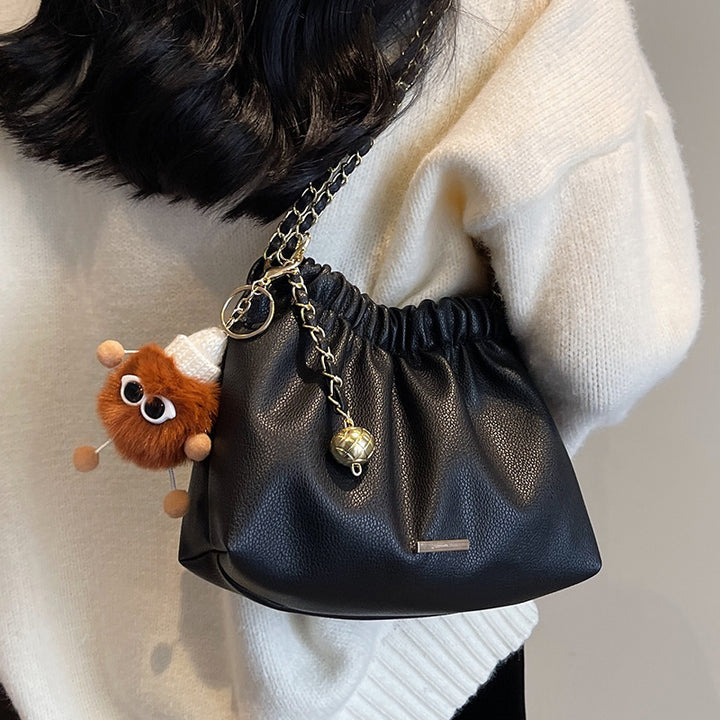Damen Beuteltasche mit elegantem Faltendesign und charmanten Details Nord Taschen