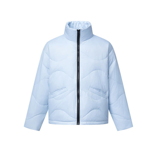 Damen Kurz geschnittene wattierte Steppjacke mit Wellensteppung und hohem Stehkragen Nord Taschen