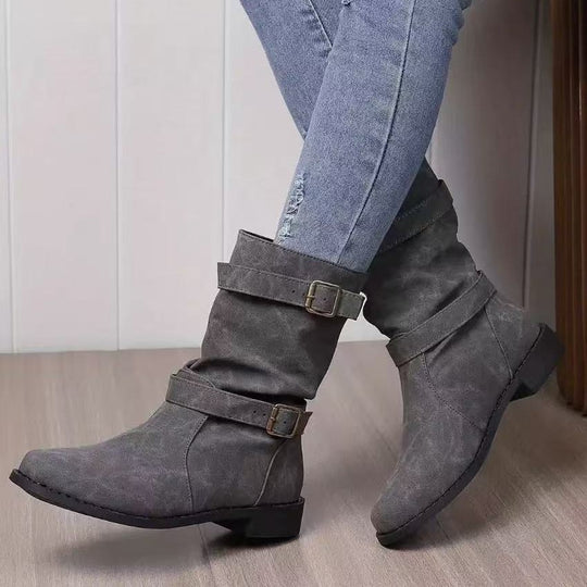 Damen Lässige Slouch-Stiefel mit verstellbaren Zierschnallen, flacher Profilsohle und weichem Kunstleder Nord Taschen