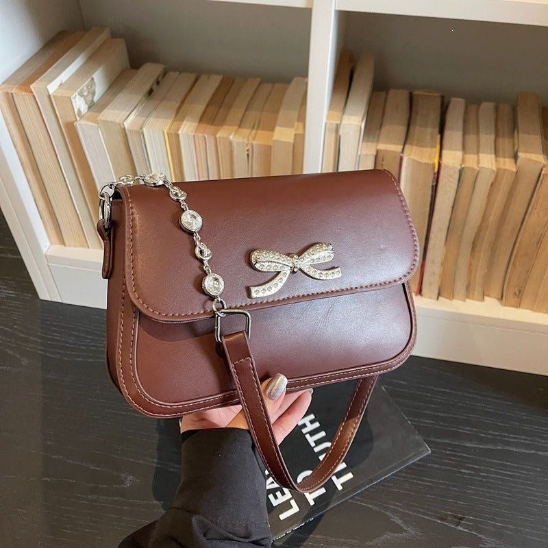 Damen stilvolle Clutch mit Strassdetail Nord Taschen