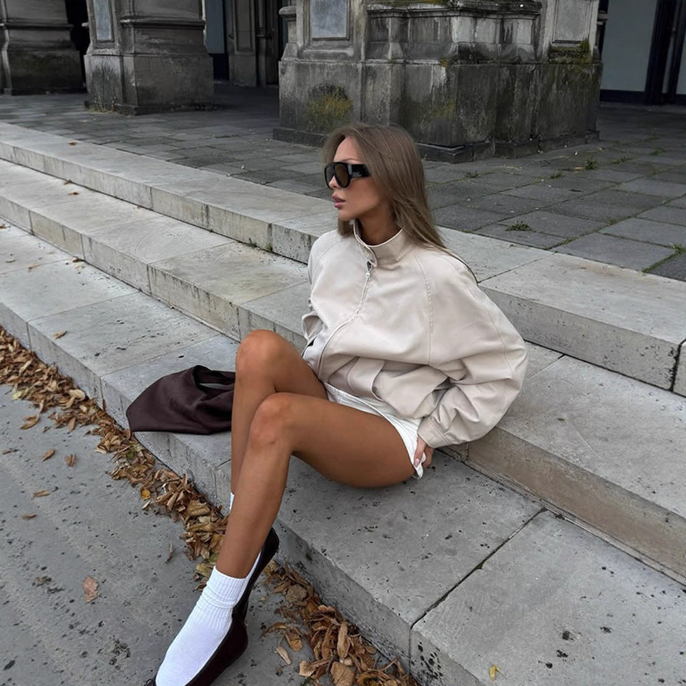 Damen Leichter taillierter Cropped-Bomber mit hohem Stehkragen und Raglanärmeln Nord Taschen