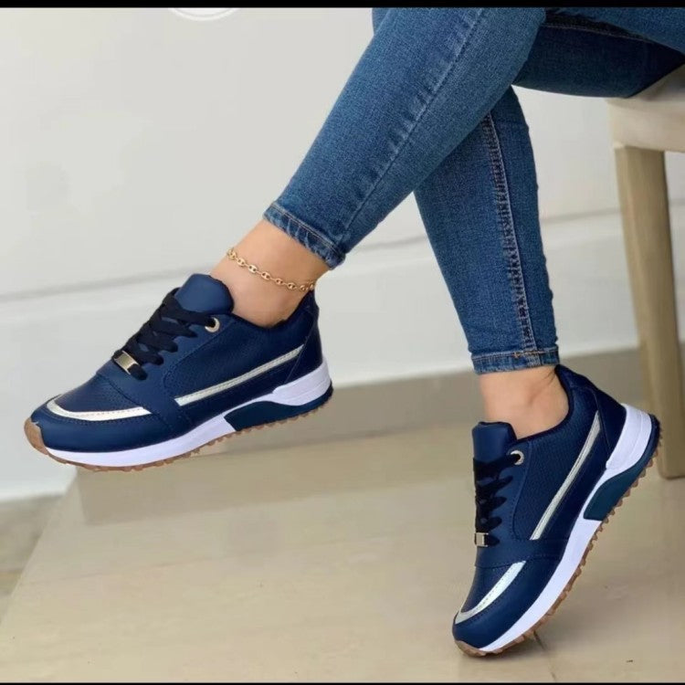 Damen  elegante City-Sneaker mit dezenter Metallic-Infusion, leicht gepolsterter Komfortsohle und profilierter Gummilaufsohle Nord Taschen