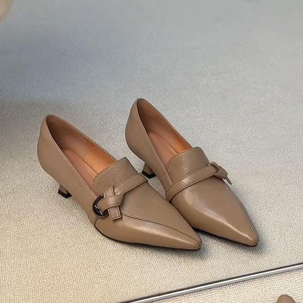 Damen elegante spitze Ballerinas mit feinem Riemen