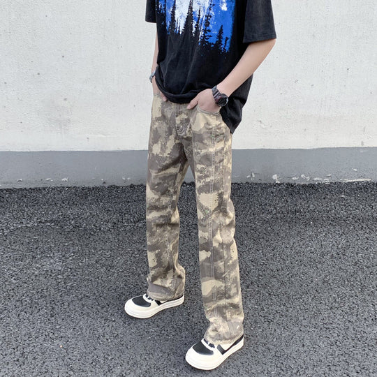 Herren Camouflage-Canvas-Cargohose im geraden Schnitt mit sichtbaren Nahtpaneelen Nord Taschen