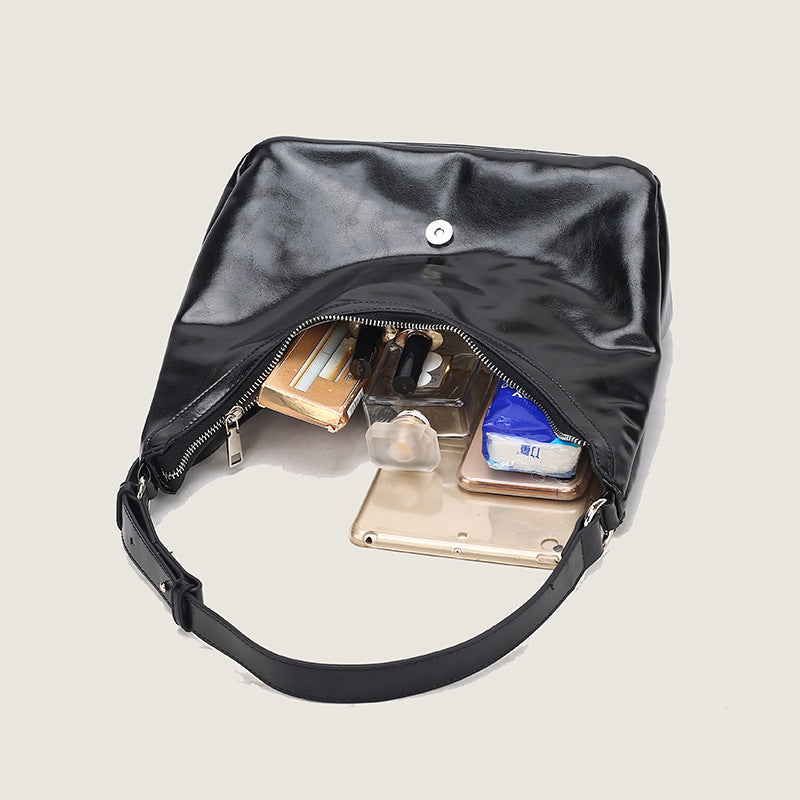 Damen Hobo-Handtasche mit stylischem Design und edlen Akzenten Nord Taschen