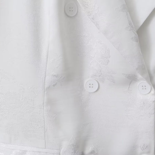 Damen Zweireihiger Satin-Blazer mit floralem Jacquardmuster und Pattentaschen Nord Taschen