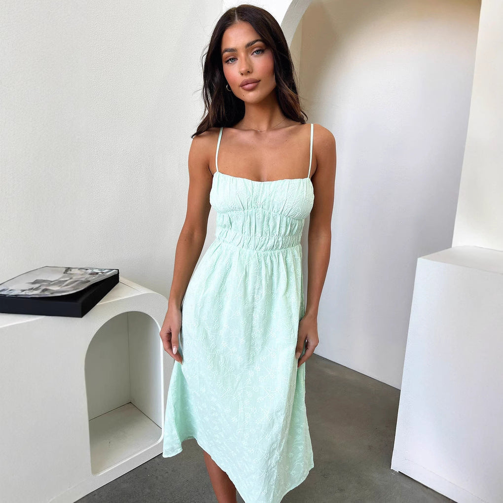 Damen Sommerliches Midi-Kleid mit verstellbaren Spaghettiträgern und Raffung Nord Taschen