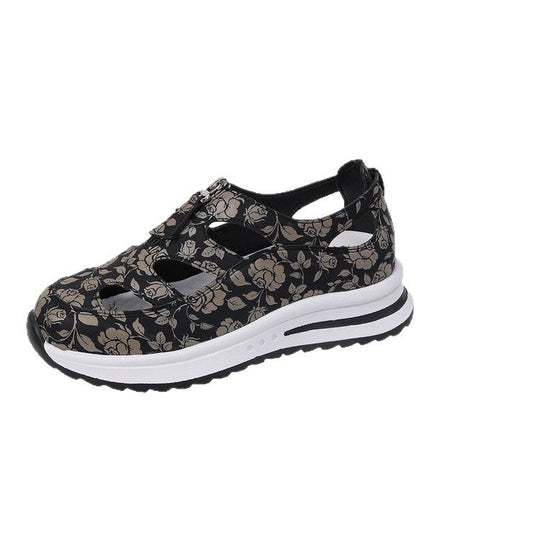 Damen Sandalen mit floralen Ausschnitten und komfortabler Sohle Nord Taschen