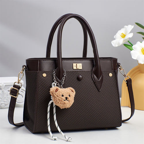 Damen Handtasche mit strukturiertem Design und abnehmbaren Trageriemen Nord Taschen