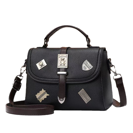 Damen Handtasche mit einzigartigen Badges Nord Taschen