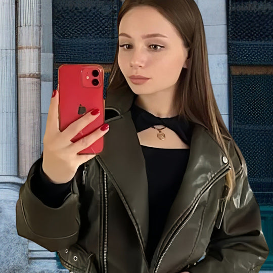 Damen modische Kunstlederjacke im Biker-Stil mit strukturiertem Design - Vittorelli