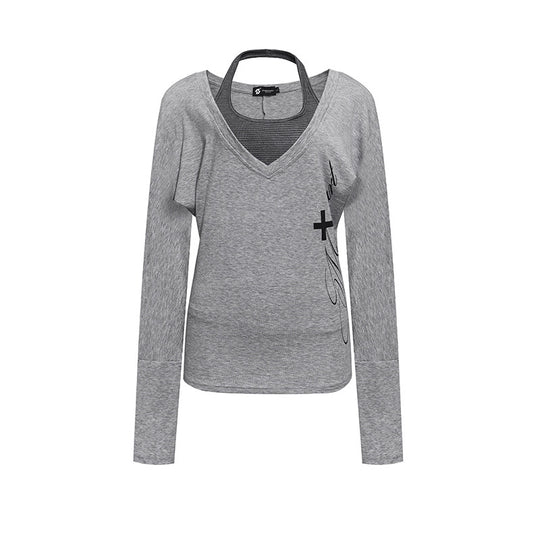 Damen Lagen-Langarmshirt mit tiefem V-Ausschnitt, Neckholder-Innenlayer und seitlichem Script-Print Nord Taschen