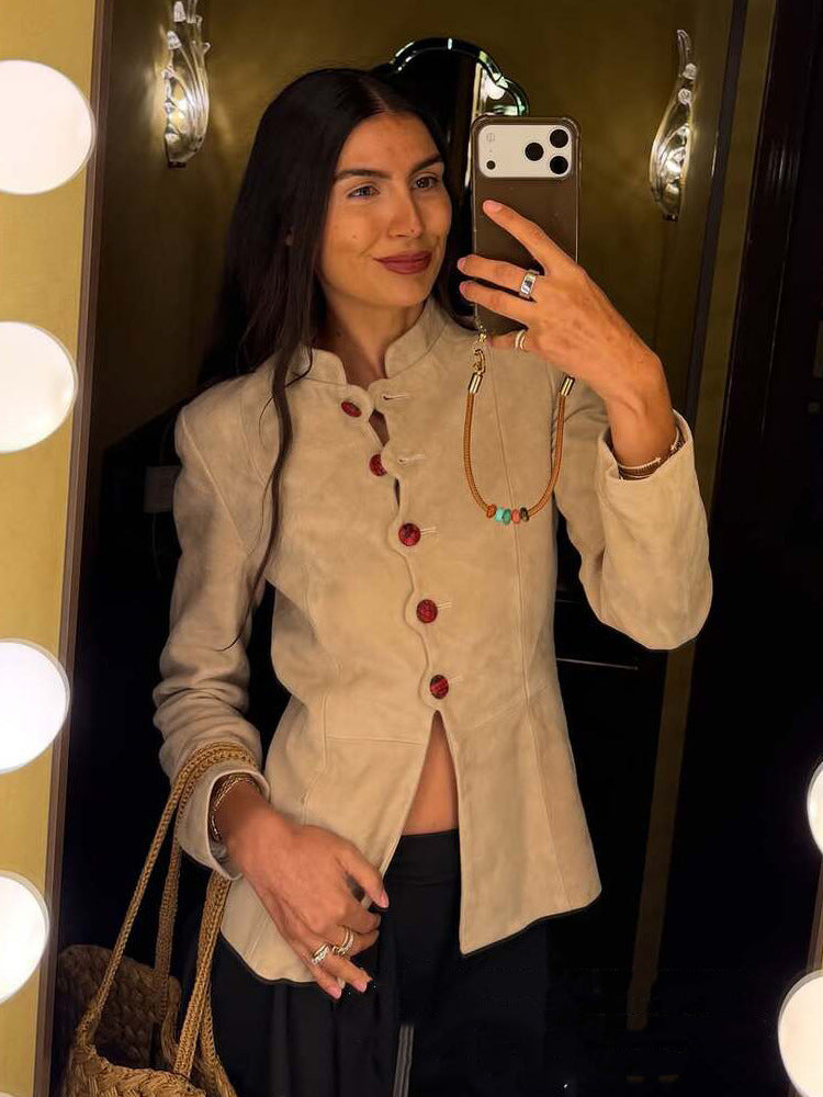 Damen Taillierter Wildleder-Blazer mit Stehkragen und Zierknöpfen Nord Taschen